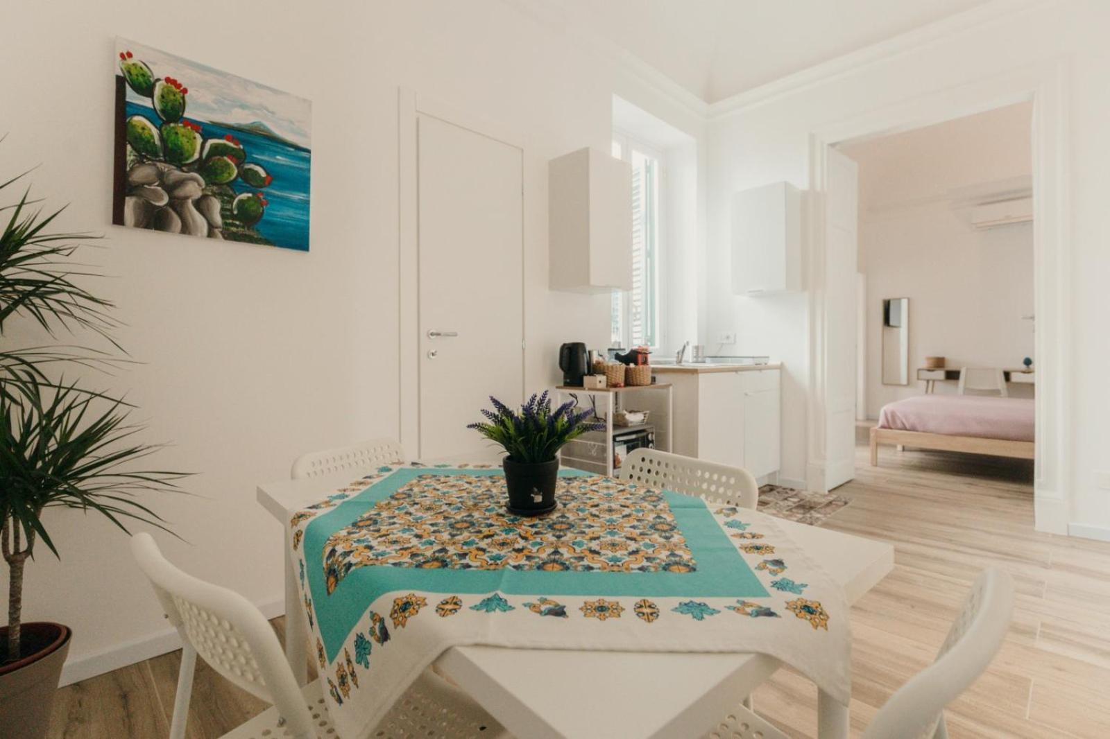 Sofia'S Central Apartment Палермо Екстериор снимка
