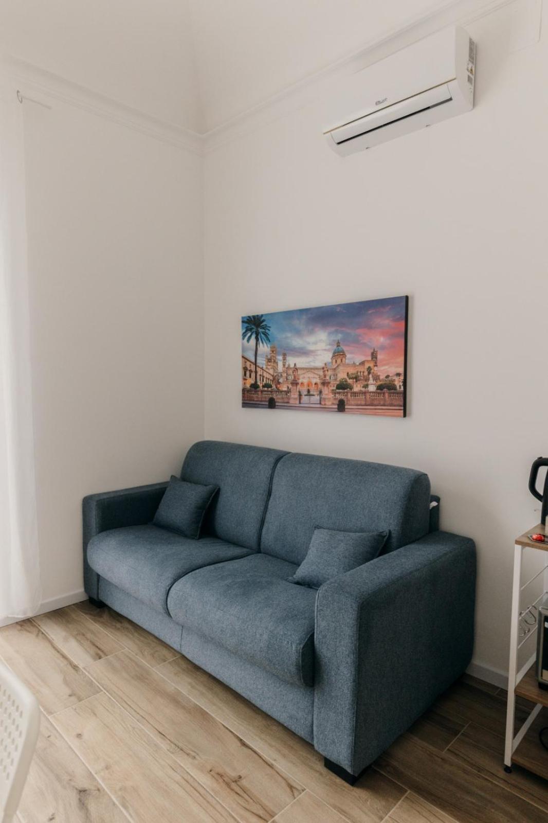 Sofia'S Central Apartment Палермо Екстериор снимка