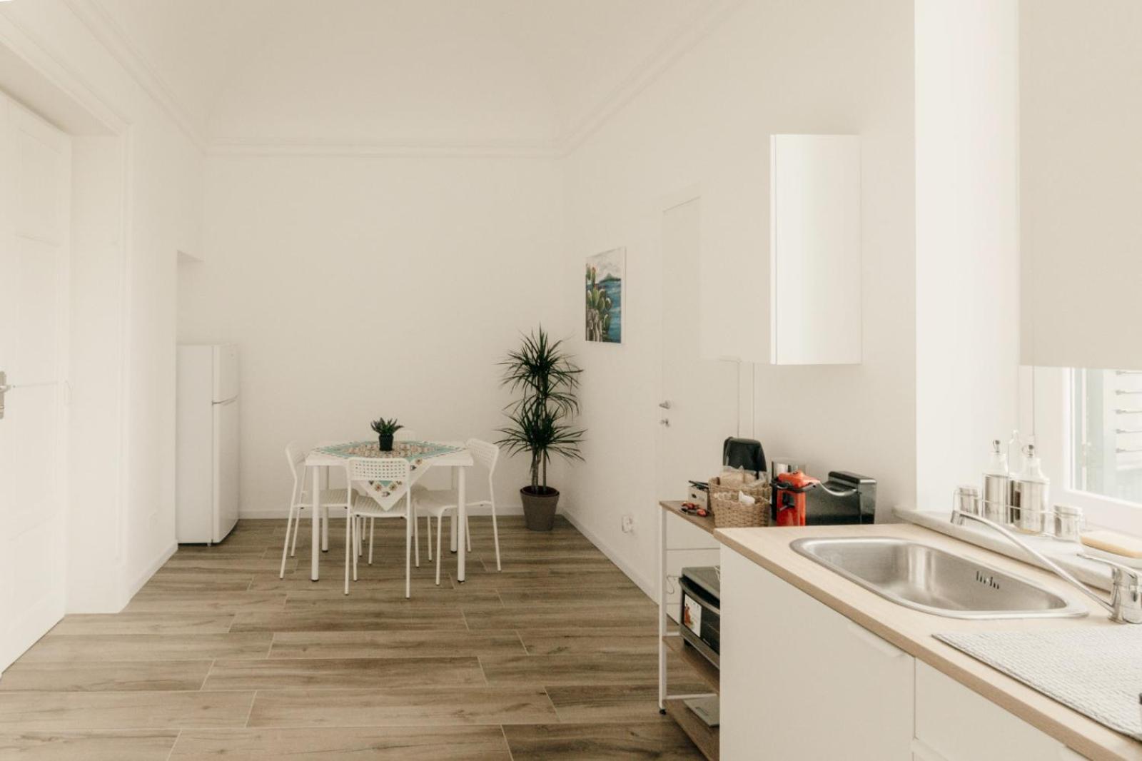 Sofia'S Central Apartment Палермо Екстериор снимка